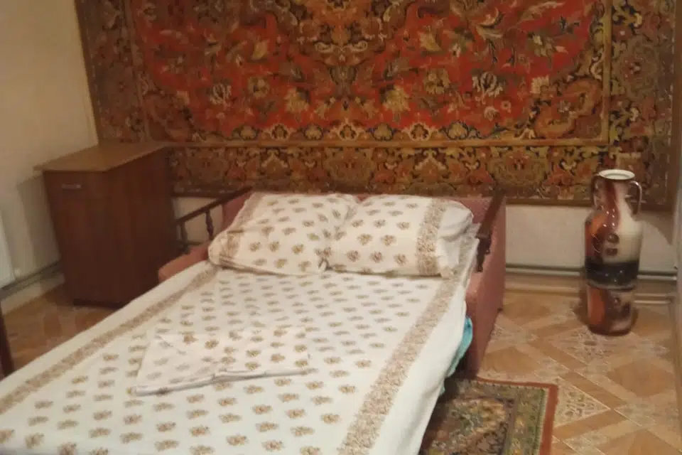 Продаётся 2-комнатная квартира, 55.7 м²