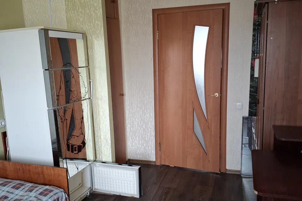 Продаётся 2 комнаты в 2-комн. квартире, 26.7 м²