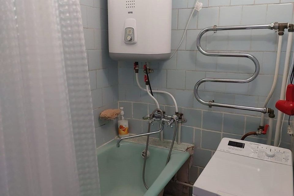 Продаётся 3-комнатная квартира, 57.3 м²