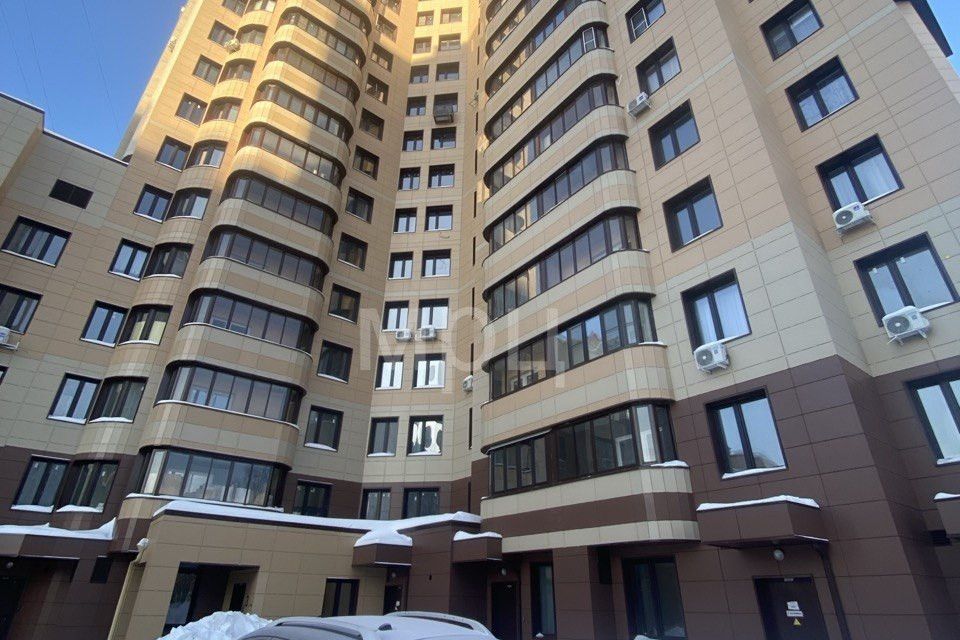 Продаётся 3-комнатная квартира, 82.6 м²