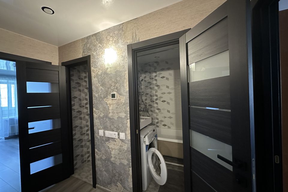 Продаётся 3-комнатная квартира, 61.5 м²