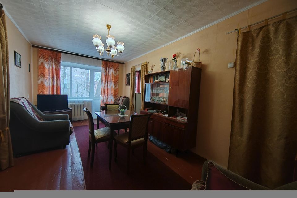 Продаётся 2-комнатная квартира, 42.7 м²