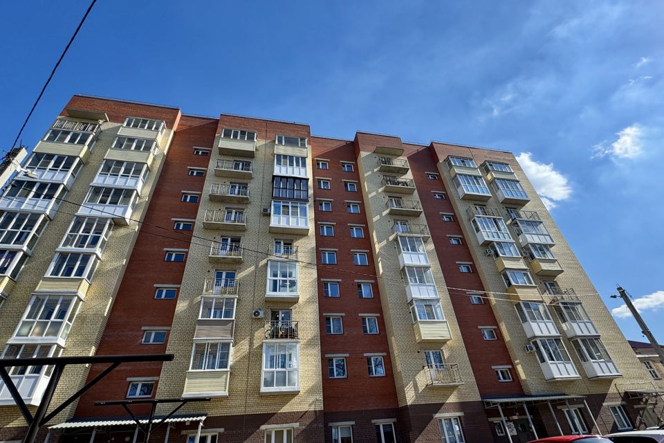 Продаётся 1-комнатная квартира, 42.2 м²