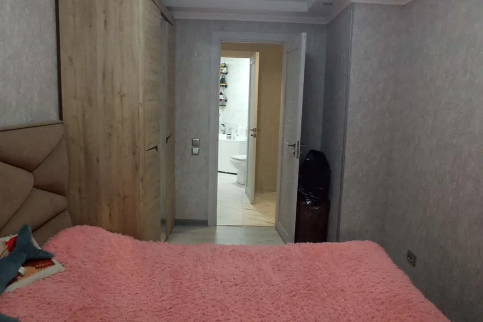 Продаётся 3-комнатная квартира, 80 м²