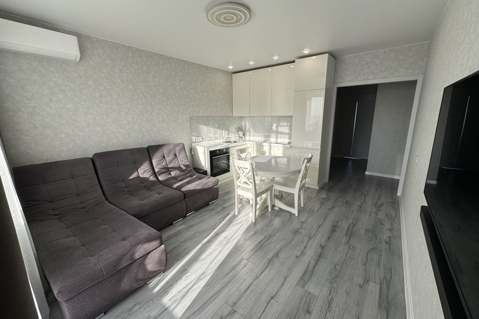 Продаётся 2-комнатная квартира, 53.5 м²