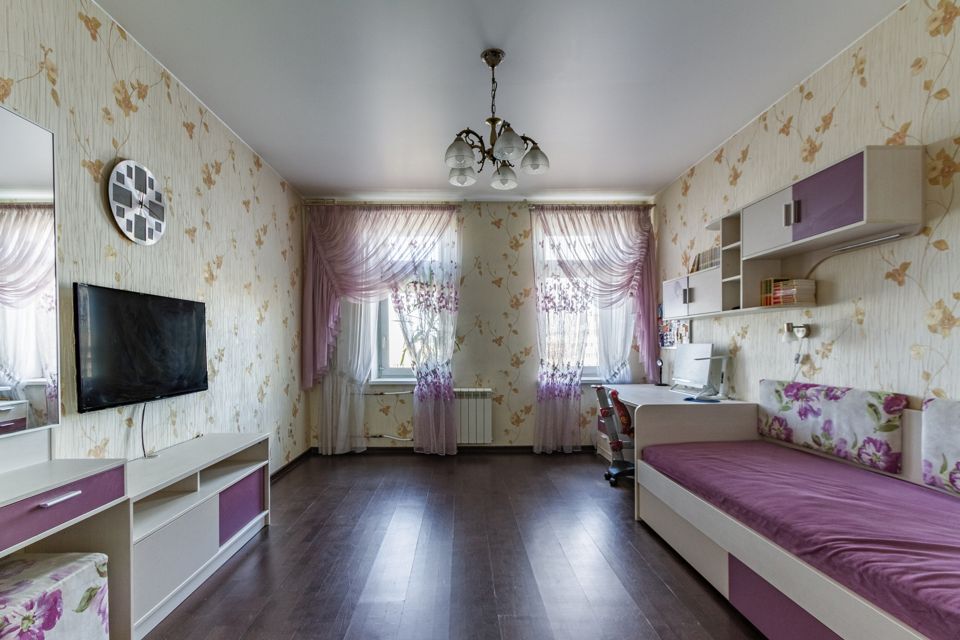 Продаётся 3-комнатная квартира, 91.8 м²