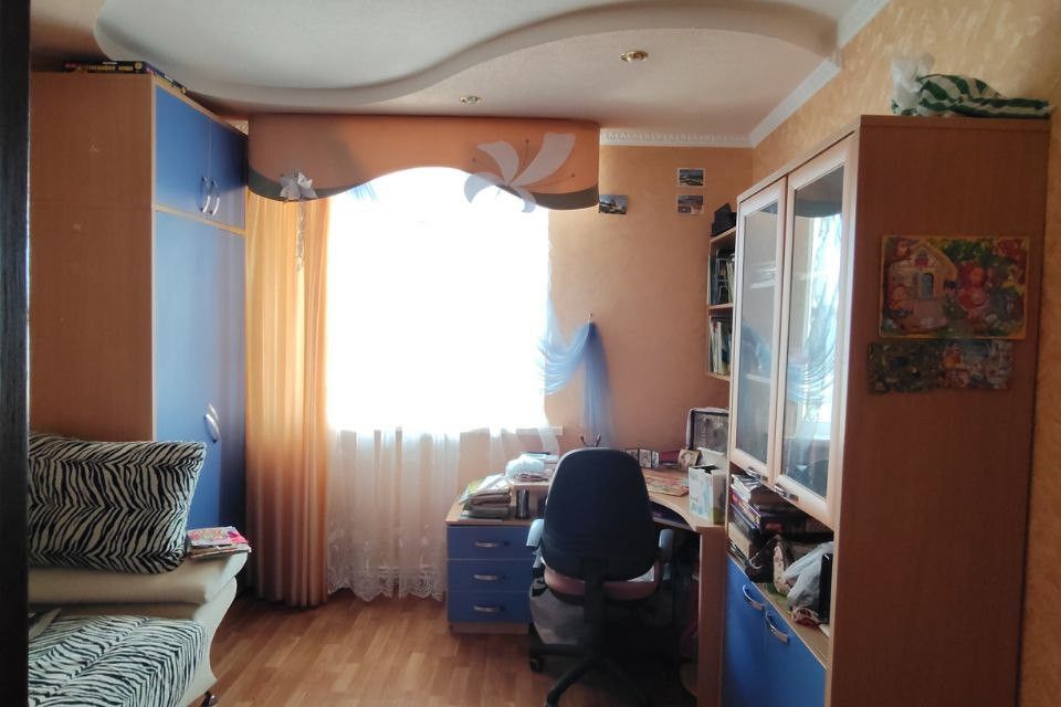 Продаётся 3-комнатная квартира, 70 м²