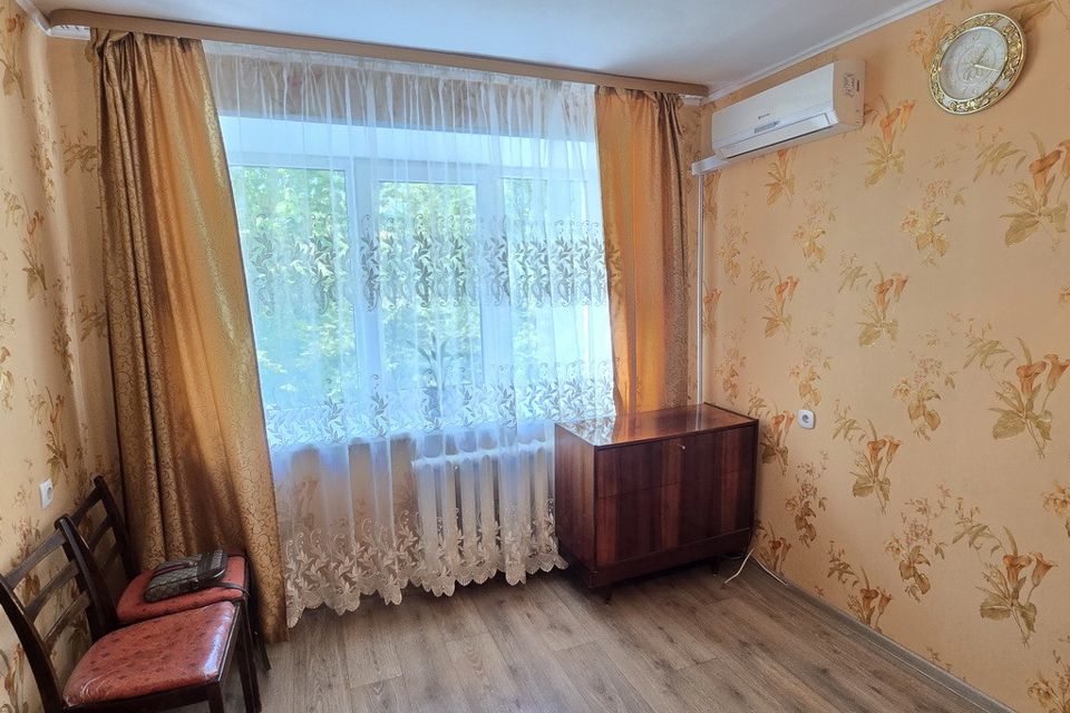 Продаётся 2-комнатная квартира, 42.9 м²