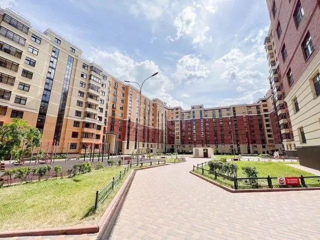 Продаётся 2-комнатная квартира, 60.6 м²