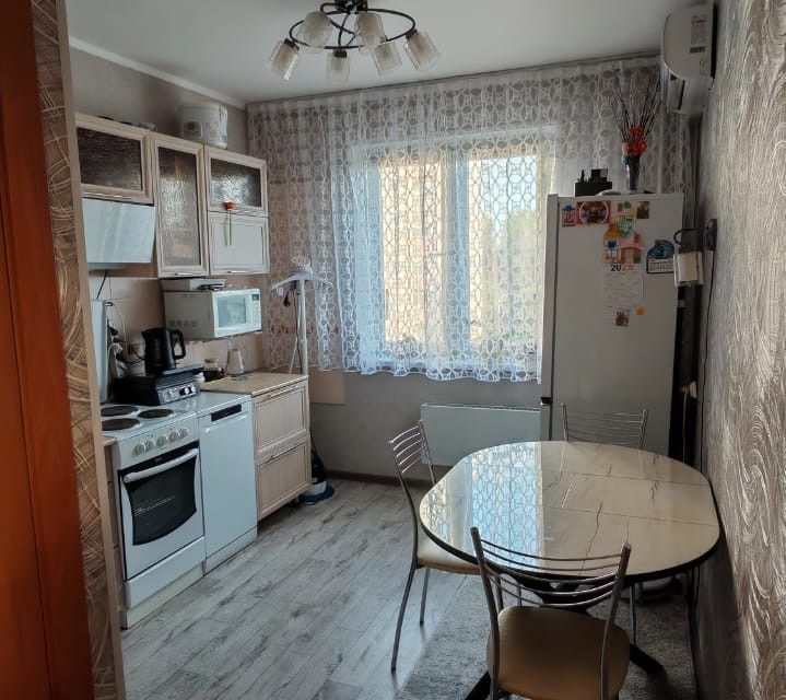 Продаётся 1-комнатная квартира, 40.6 м²