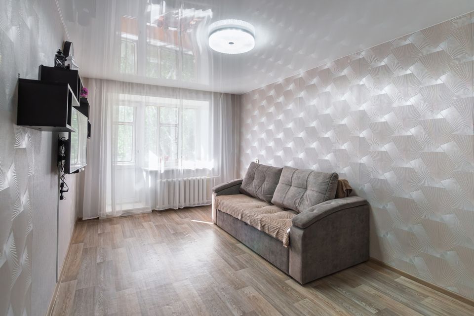 Продаётся 3-комнатная квартира, 58 м²