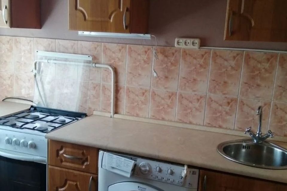 Сдаётся 1-комнатная квартира, 35 м²