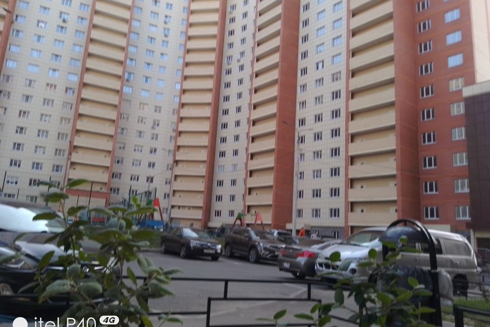 Продаётся 2-комнатная квартира, 65.8 м²