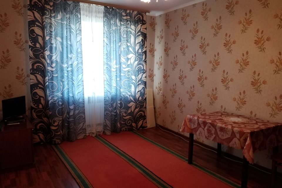 Продаётся 2-комнатная квартира, 58 м²