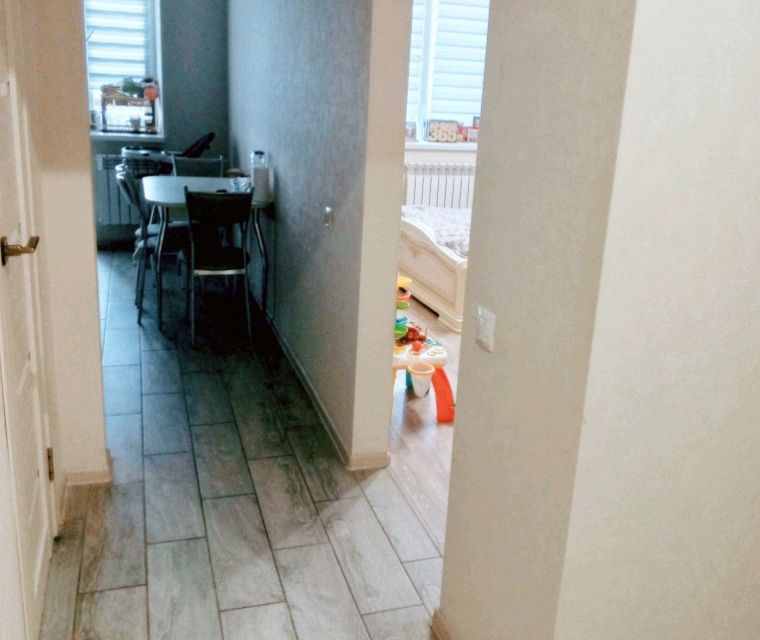 Продаётся 1-комнатная квартира, 38 м²