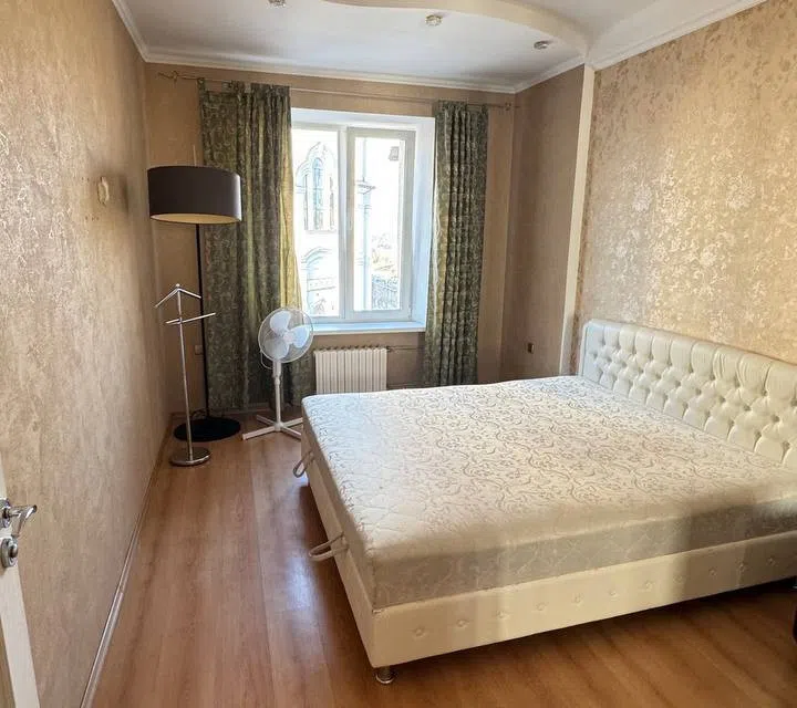 Продаётся 3-комнатная квартира, 74.9 м²