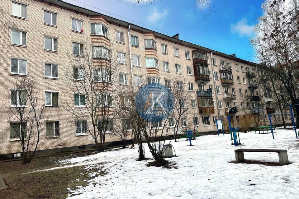 Продаётся 2-комнатная квартира, 42.8 м²