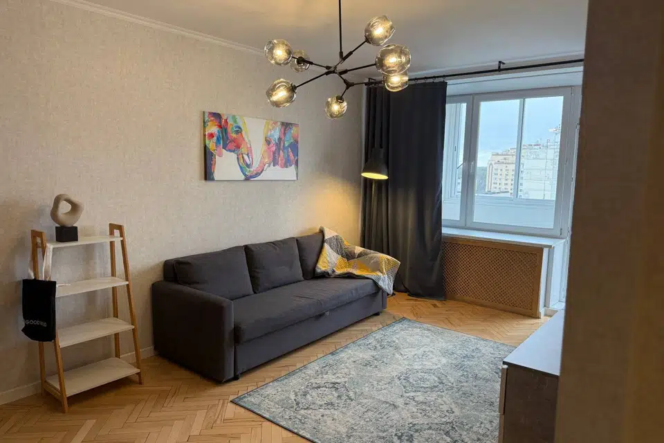 Продаётся 1-комнатная квартира, 43 м²