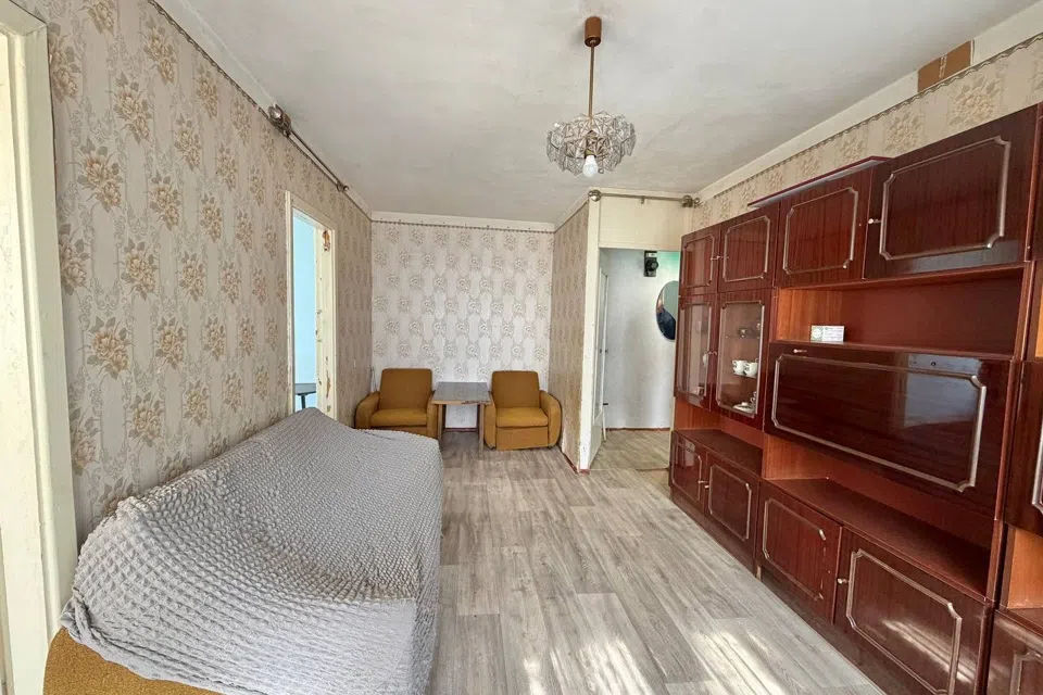 Продаётся 3-комнатная квартира, 50 м²