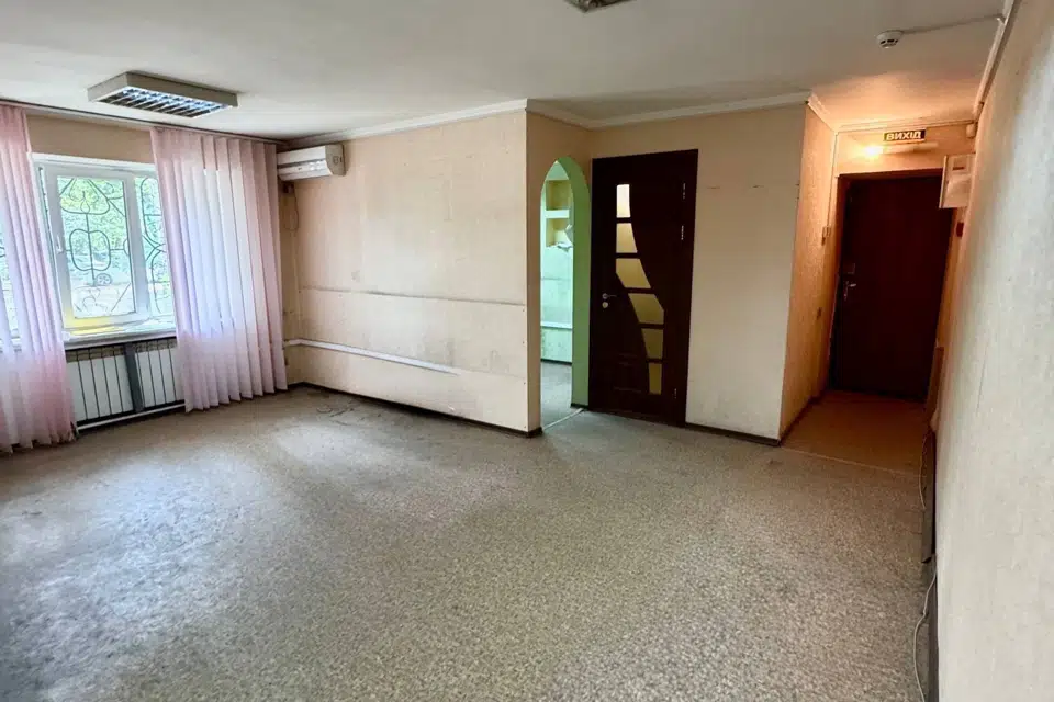 Продаётся 3-комнатная квартира, 54.4 м²