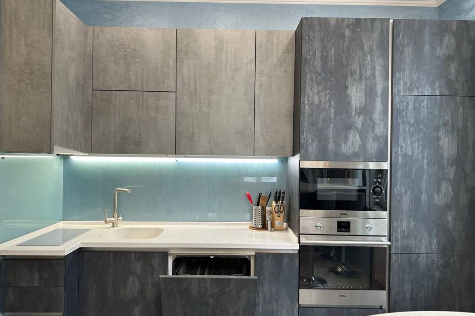Продаётся 2-комнатная квартира, 56 м²