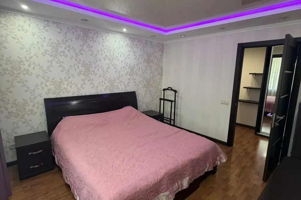 Продаётся 2-комнатная квартира, 55 м²