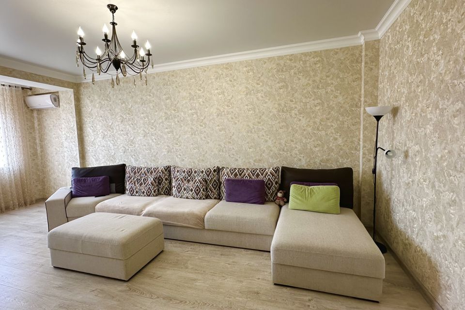 Продаётся 2-комнатная квартира, 92 м²