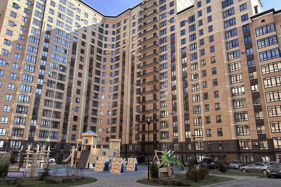Продаётся 2-комнатная квартира, 64 м²