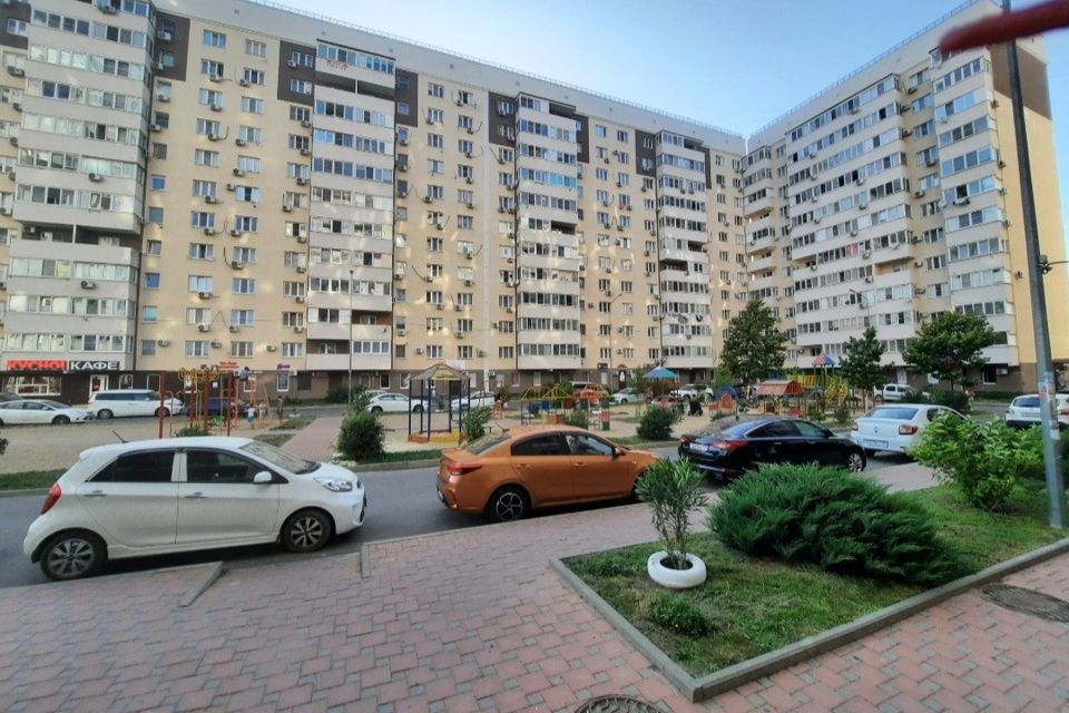 Продаётся 1-комнатная квартира, 40 м²
