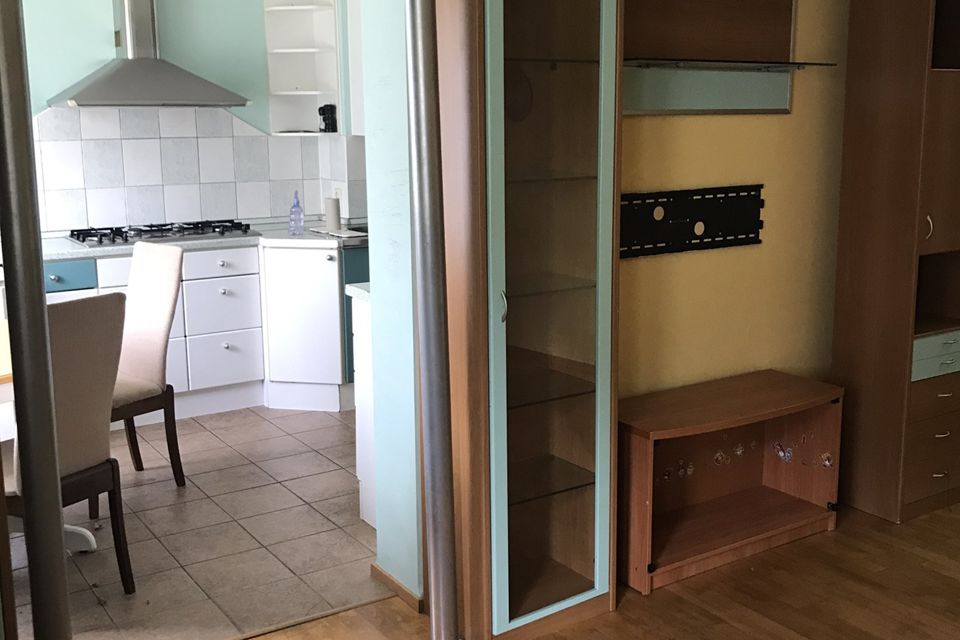 Сдаётся 4-комнатная квартира, 100 м²