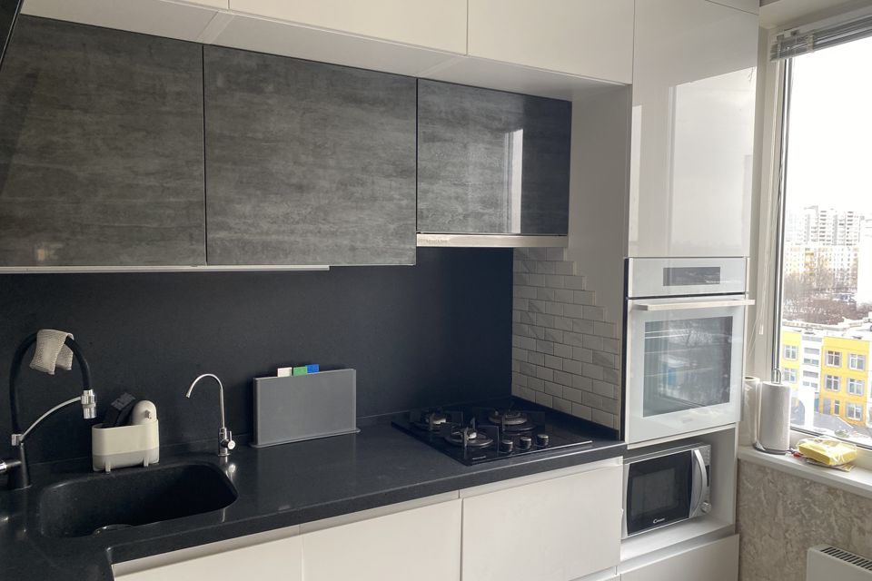 Продаётся 3-комнатная квартира, 64 м²