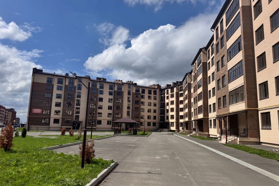 Продаётся 1-комнатная квартира, 51 м²