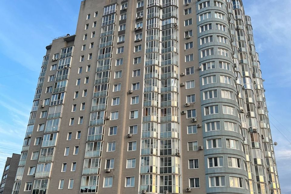 Продаётся 3-комнатная квартира, 70.2 м²