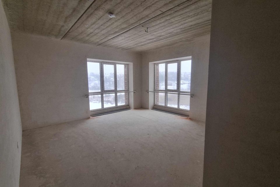 Продаётся 2-комнатная квартира, 70.1 м²
