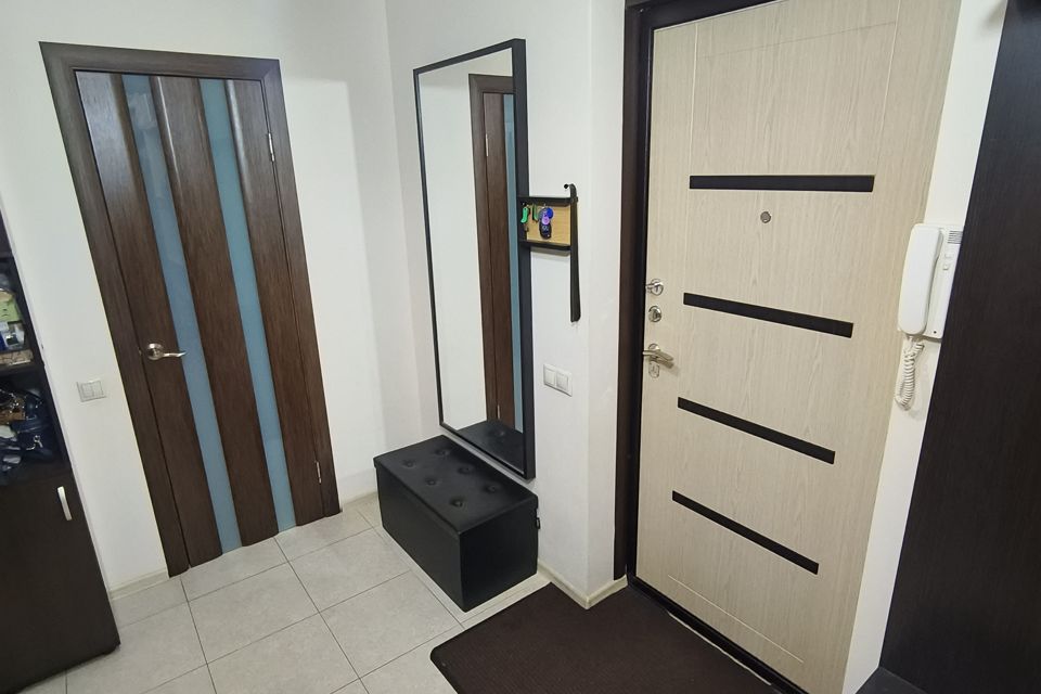 Продаётся 1-комнатная квартира, 51 м²