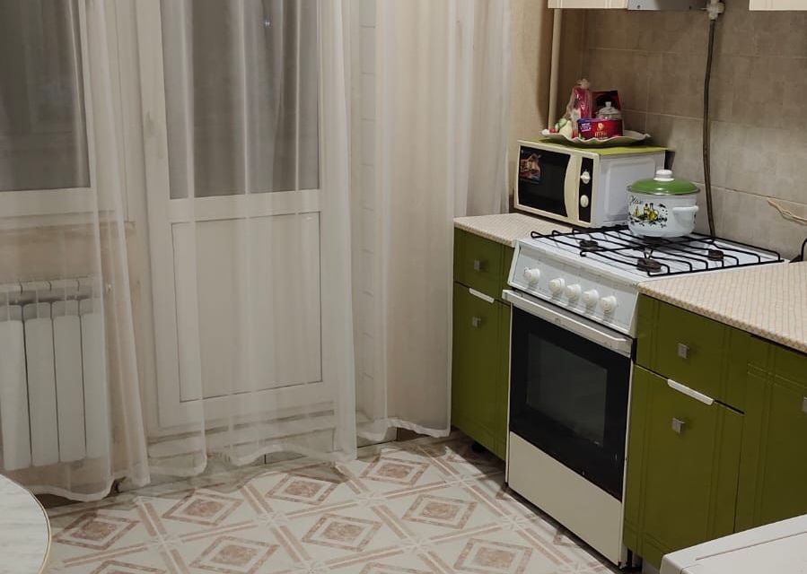 Продаётся 4-комнатная квартира, 80.6 м²