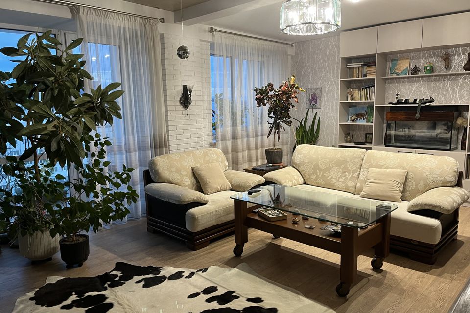 Продаётся студия, 54 м²