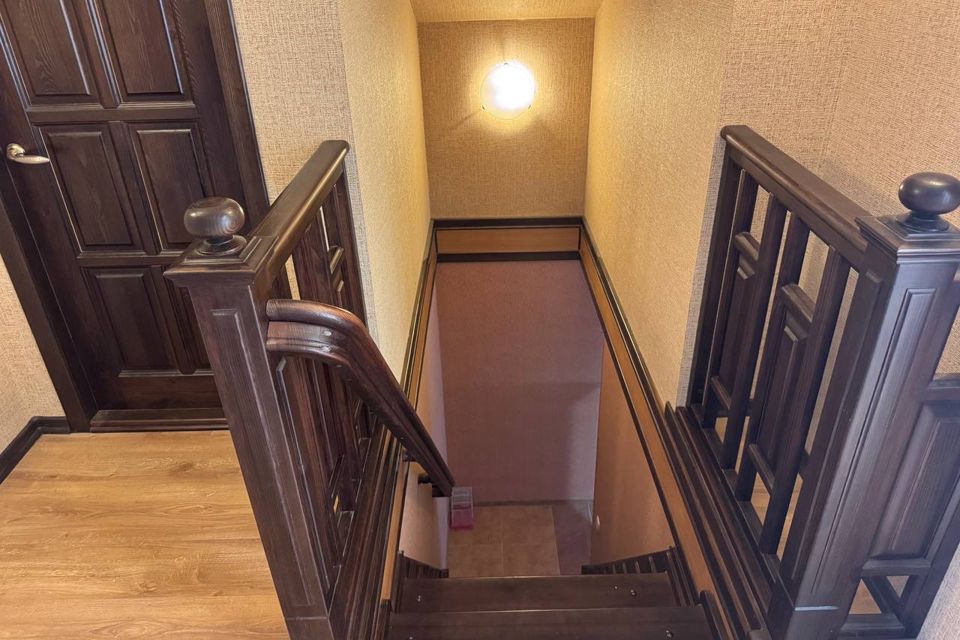 Продаётся 2-этажный дом, 164 м²