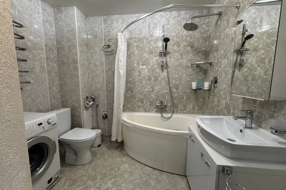 Продаётся 3-комнатная квартира, 64.9 м²