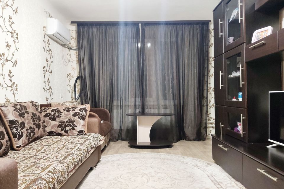 Продаётся 2-комнатная квартира, 57.3 м²