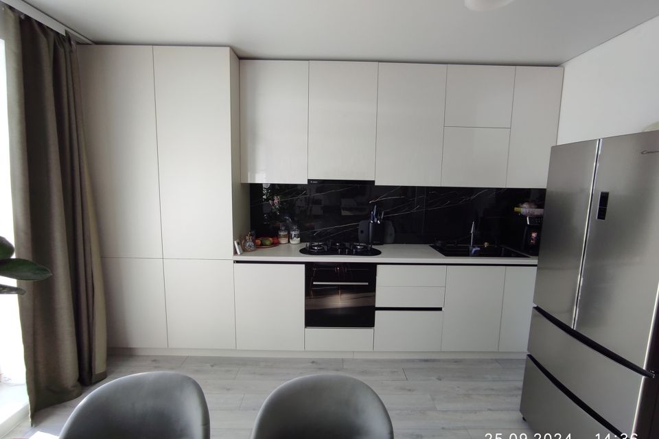 Продаётся 2-комнатная квартира, 68.5 м²