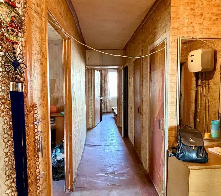 Продаётся 4-комнатная квартира, 97 м²