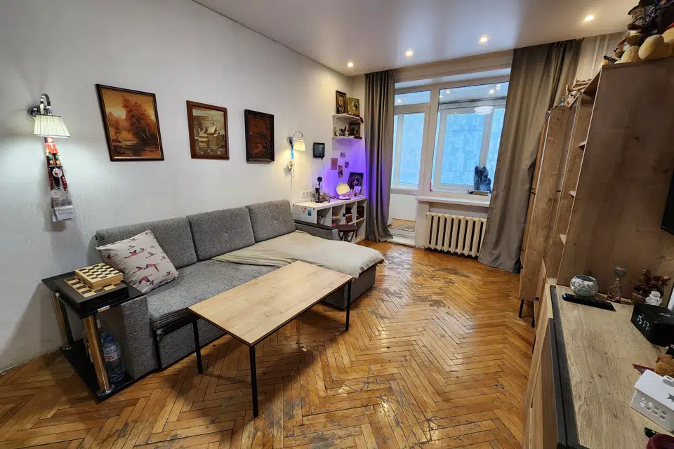 Продаётся 1-комнатная квартира, 39.3 м²