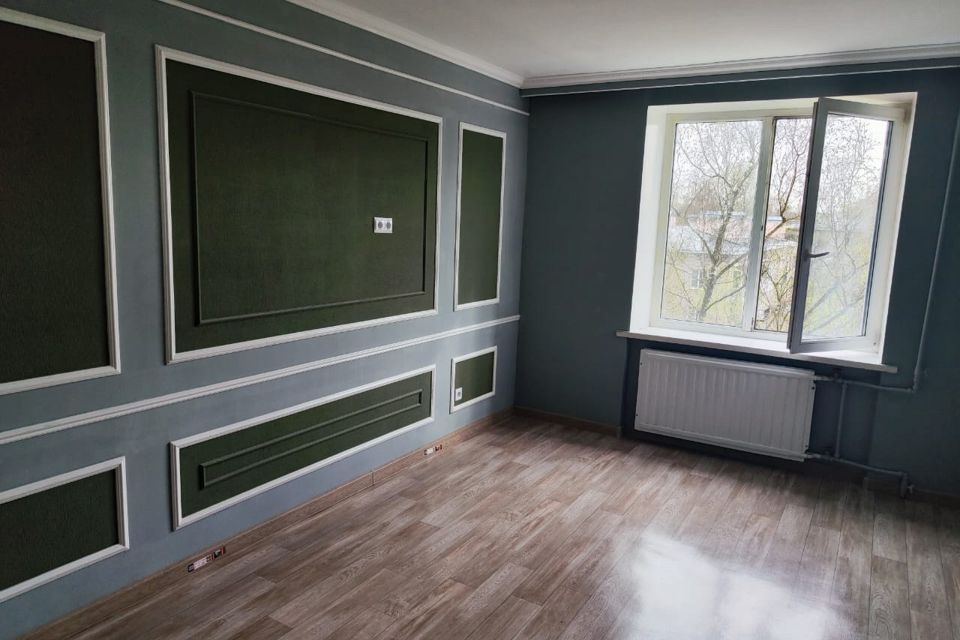 Продаётся комната в 2-комн. квартире, 18.2 м²
