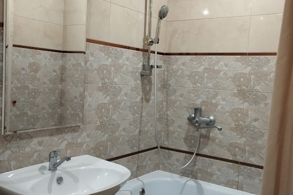 Продаётся 1-комнатная квартира, 35.2 м²