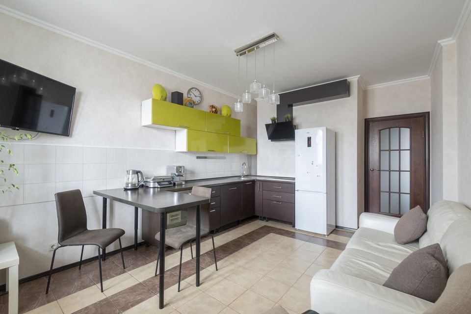 Продаётся 2-комнатная квартира, 65.5 м²