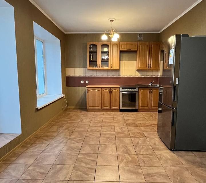 Продаётся 3-комнатная квартира, 110 м²