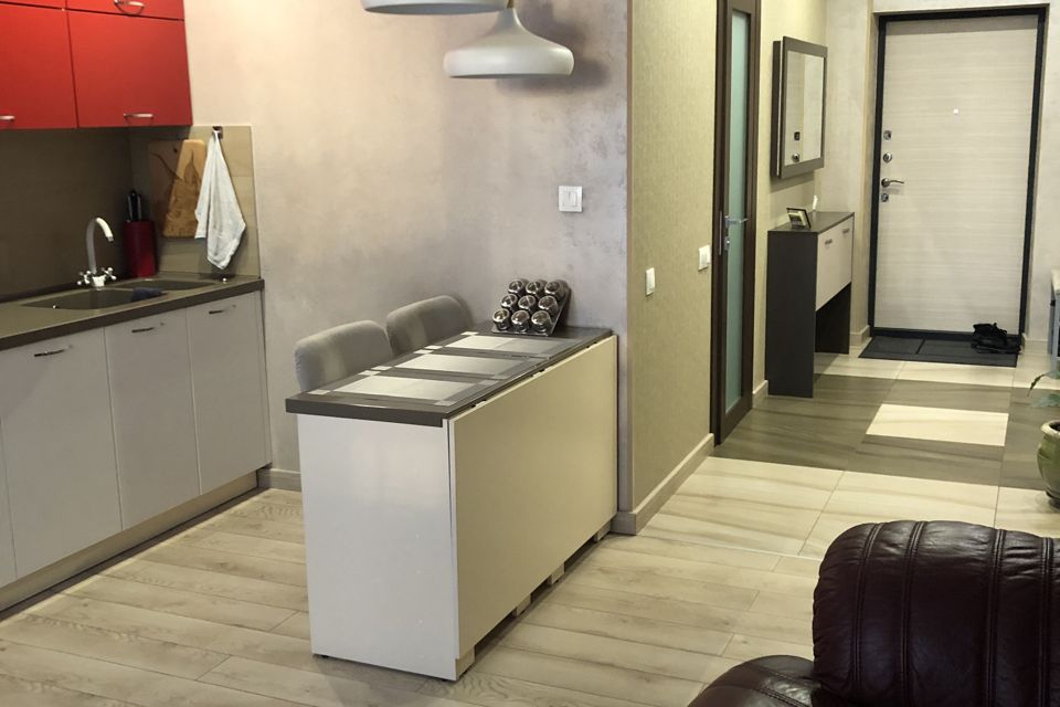 Продаётся 1-комнатная квартира, 46 м²