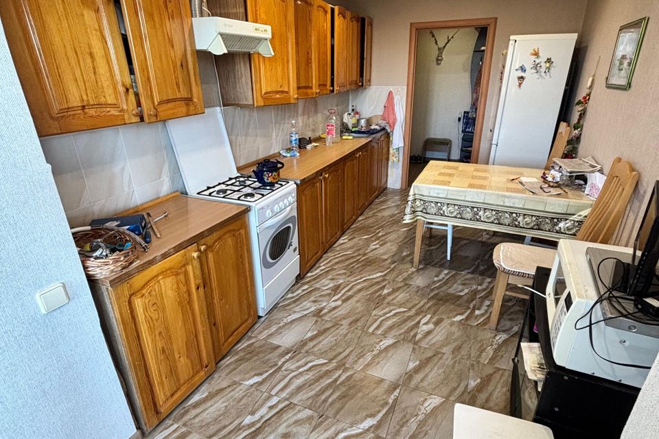 Продаётся 2-комнатная квартира, 55.8 м²
