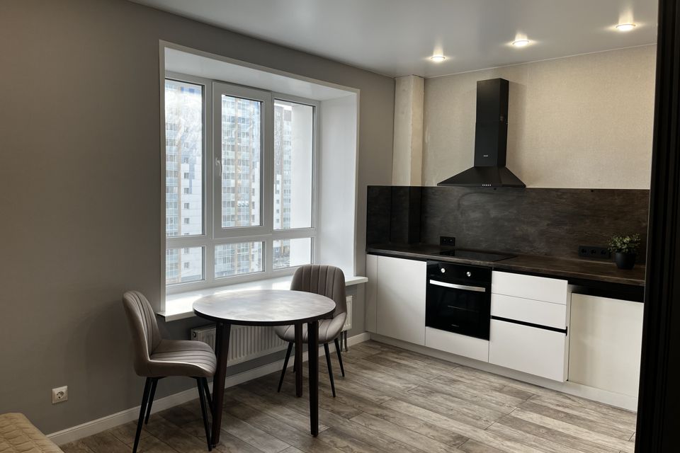 Продаётся 2-комнатная квартира, 56 м²